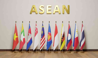 Vietnam as Your 2026 ASEAN Service Hub: Why Smart Companies are Basing Regional Sales Teams in HCMC